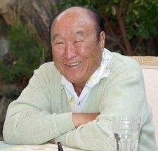 dr Sun Myung Moon